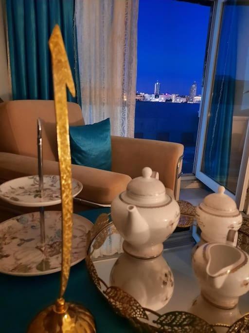 Deniz Manzarasi, Marti Sesleri Esliginde Istanbul Apartment Exterior foto